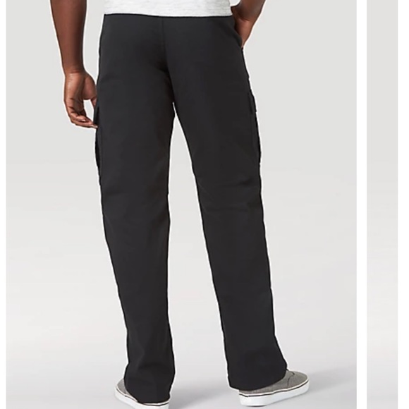 WRANGLER Mens Five Star Premium Relaxed Fit Flex Waist Cargo Pant BLACK Sz 44x32 - Picture 5 of 8